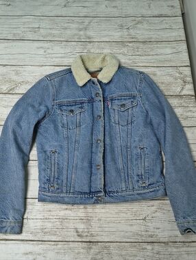 Levi's Sherpa Lined Trucker Jacket Women Size Medium